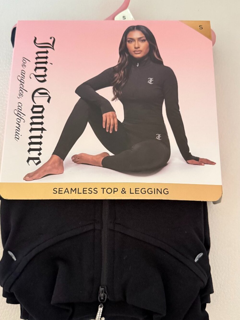 NEW JUICY COUTURE SEAMLESS TOP AND LEGGING SIZE S BLACK